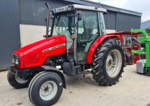Трактори 4WD (задвиждане на четирите колела) Massey Ferguson MF 4235 Freisicht
