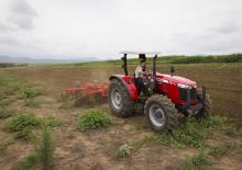 Трактори 4WD (задвиждане на четирите колела) Massey Ferguson MF 4708ST