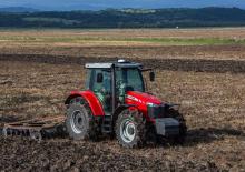 Трактори 4WD (задвиждане на четирите колела) Massey Ferguson MF 6714R