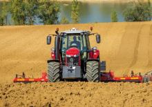 Трактори 4WD (задвиждане на четирите колела) Massey Ferguson MF 7720 S