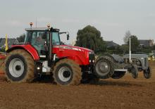 Трактори 4WD (задвиждане на четирите колела) Massey Ferguson MF 8470 Dyna-VT