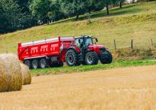 Трактори 4WD (задвиждане на четирите колела) Massey Ferguson MF 8737 S 