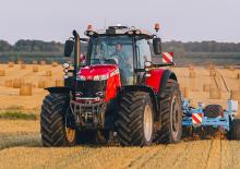 Трактори 4WD (задвиждане на четирите колела) Massey Ferguson MF 8737 S