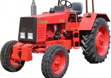 Трактори 4WD (задвиждане на четирите колела) Belarus MTZ-520