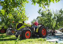 Трактори 4WD (задвиждане на четирите колела) Claas Nexos 2.120 Comfort M 