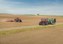 Трактори 4WD (задвиждане на четирите колела) Case IH Optum 300 CVX Basis