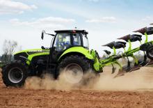 Трактори 4WD (задвиждане на четирите колела) Zoomlion PL2304