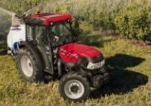 Трактори 4WD (задвиждане на четирите колела) Case IH Quantum 120 F