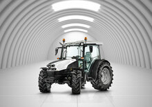 Трактори 4WD (задвиждане на четирите колела) Lamborghini Spire 90 