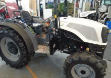 Трактори 4WD (задвиждане на четирите колела) Lamborghini Sprint 50 Basso