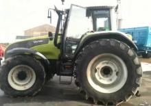 Трактори 4WD (задвиждане на четирите колела) Valtra T 180