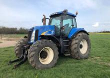 Трактори 4WD (задвиждане на четирите колела) New Holland T 8040 (100)