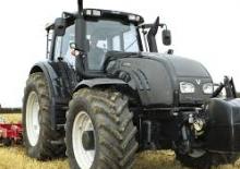 Трактори 4WD (задвиждане на четирите колела) Valtra T202