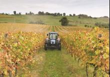 Трактори 4WD (задвиждане на четирите колела) New Holland T4.80 LP
