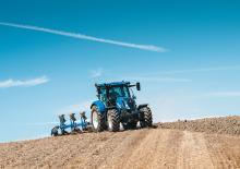 Трактори 4WD (задвиждане на четирите колела) New Holland T6.180