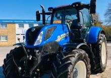 Трактори 4WD (задвиждане на четирите колела) New Holland T7.210 Classic