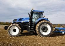 Трактори 4WD (задвиждане на четирите колела) New Holland T8.410 AC 