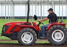 Трактори 4WD (задвиждане на четирите колела) Carraro TC 5800 F major