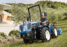 Трактори 4WD (задвиждане на четирите колела) New Holland TI4.100