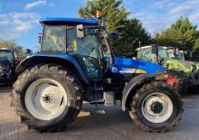 Трактори 4WD (задвиждане на четирите колела) New Holland TM 120 (380)