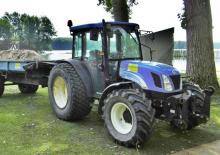 Трактори 4WD (задвиждане на четирите колела) New Holland TN 85 A