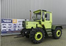 Трактори 4WD (задвиждане на четирите колела) Mercedes-Benz Trac 900