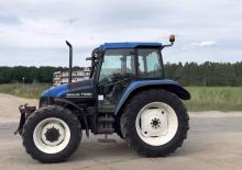 Трактори 4WD (задвиждане на четирите колела) Ford-NH TS 90 ES
