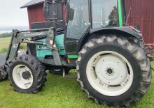 Трактори 4WD (задвиждане на четирите колела) Valtra Valmet 465
