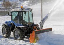 Трактори 4WD (задвиждане на четирите колела) BCS Volcan 750 AR
