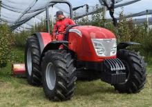 Трактори 4WD (задвиждане на четирите колела) McCormick X4.40M