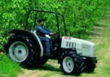 Трактори 4WD (задвиждане на четирите колела) Hürlimann XE 307 A