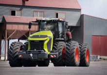 Трактори 4WD (задвиждане на четирите колела) Claas Xerion 12.590 Trac