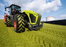 Трактори 4WD (задвиждане на четирите колела) Claas Xerion 5000 Trac VC