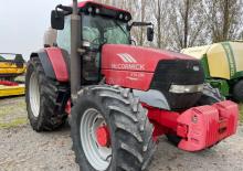 Трактори 4WD (задвиждане на четирите колела) McCormick XTX200