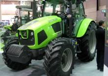 Трактори 4WD (задвиждане на четирите колела) Zoomlion ZN 1004