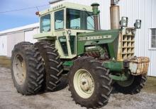 Трактори със задно задвижване Oliver 2255