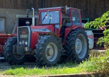 Трактори със задно задвижване Massey Ferguson 274S