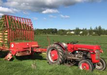 Трактори със задно задвижване Massey Ferguson 30