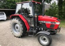 Трактори със задно задвижване Case IH 3210