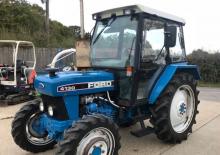 Трактори със задно задвижване Ford-NH 4130