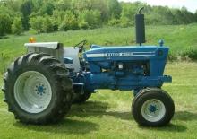 Трактори със задно задвижване Ford-NH 5600