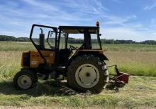 Трактори със задно задвижване Renault 65-32 MX