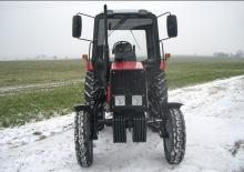 Трактори със задно задвижване Belarus 800 PIATT.