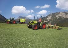 Трактори със задно задвижване Claas Elios 230