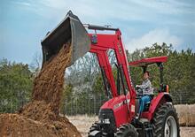 Трактори със задно задвижване Case IH Farmall 120A