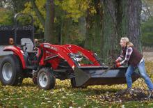 Трактори със задно задвижване Case IH Farmall 50C