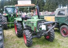 Трактори със задно задвижване Fendt Farmer 201S