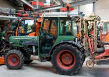 Трактори със задно задвижване Fendt Farmer 270 V