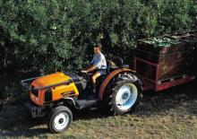 Трактори със задно задвижване Renault FRUCTUS 110