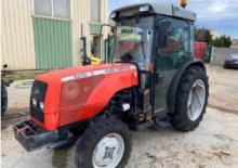 Трактори със задно задвижване Massey Ferguson MF 3330 V